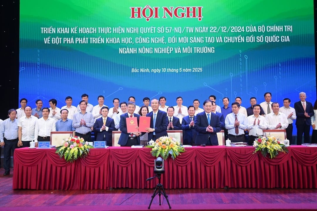 Hội nghị triển khai Nghị quyết số 57 của Bộ Chính trị về phát triển khoa học công nghệ, đổi mới sáng tạo và chuyển đổi số quốc gia trong ngành nông nghiệp và môi trường,
